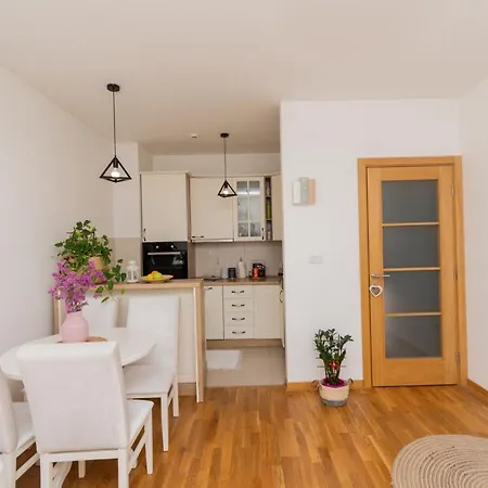 Apartment Lux City With Parking