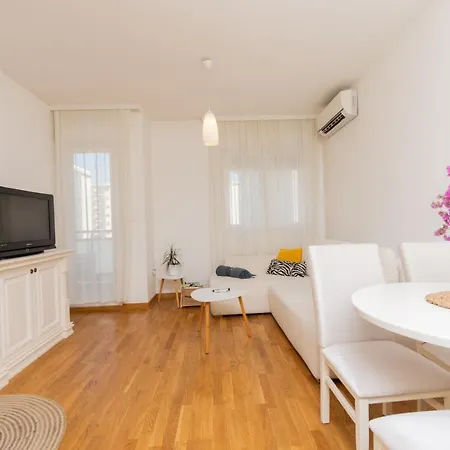 Apartament Lux City With Parking *