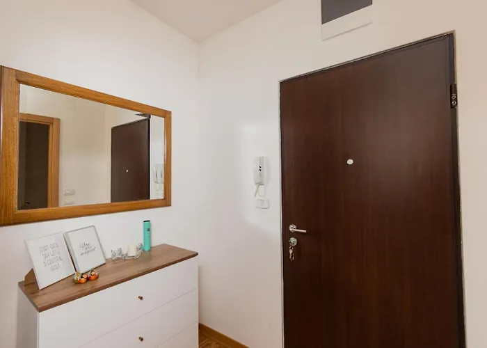 Lux City With Parking Apartmán *